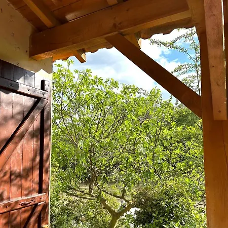 Konukevi Chambre D'hotes Cabanon A 10 Min D'aix-en-provence